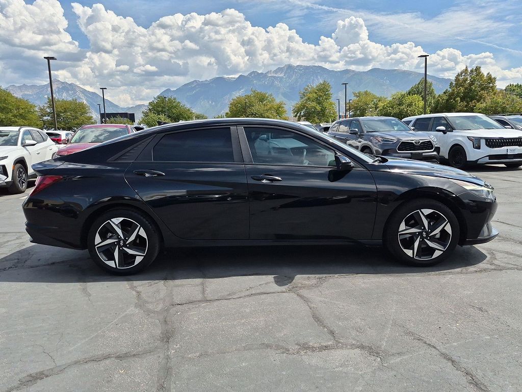 2023 Hyundai Elantra